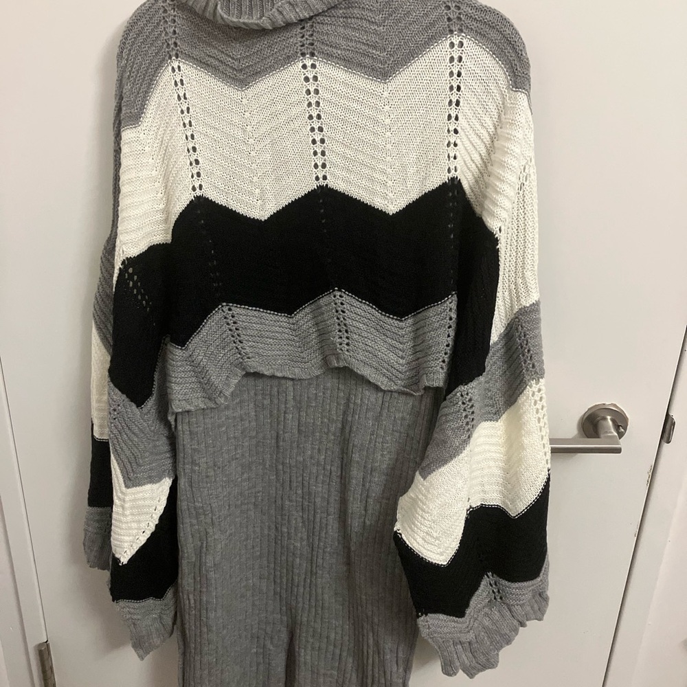 Ashley Stewart Gray and Black Midi Dress with Color-Block Design